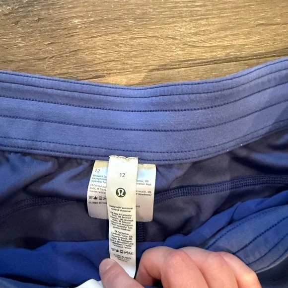 Lululemon Athletica Softstreme Pant Blue - Picture 2 of 3